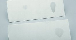 Цаасан дээрх ус болон глицериний толбо