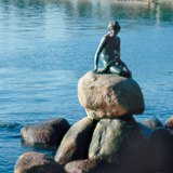 Копегаген дахь бяцхан усан дагины хөшөө