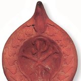 Лаан дээрх Христийн монограм