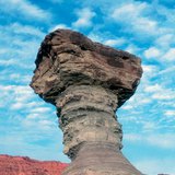 Цөл дэх хадны хэлбэрүүд