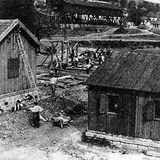 Barakkok a bori munkatáborban