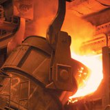 Acélöntés a dunaújvárosi Dunaferrben