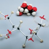 Глюкозын нээлттэй гинжин молекулын молекулын бөмбөлөг болон иштэй бөмбөлөг загвар