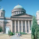 Hild József: Az esztergomi érseki székesegyház homlokzata és a kupolájának részlete (1822–1866, klasszicizmus)