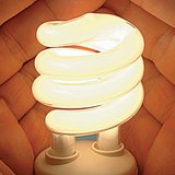 Цахилгаанд хэмнэлттэй гэрэл