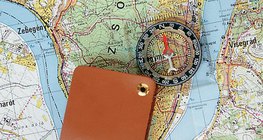 Газар зураг дээр зүг олох