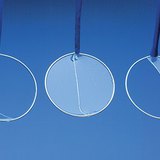 Шингэний молекулуудын таталцлыг харуулах