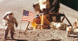 An American astronaut on the Moon (James B. Irwin, Apollo 15, 1971)