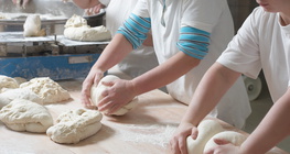 Талх зуурах