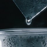 Хүйтэн гадарга дээр уур буух