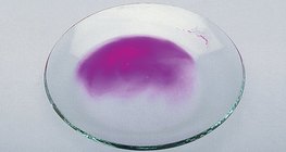 Натрийн этанолат ислийн усан уусмал нь шүлтлэг чанартай