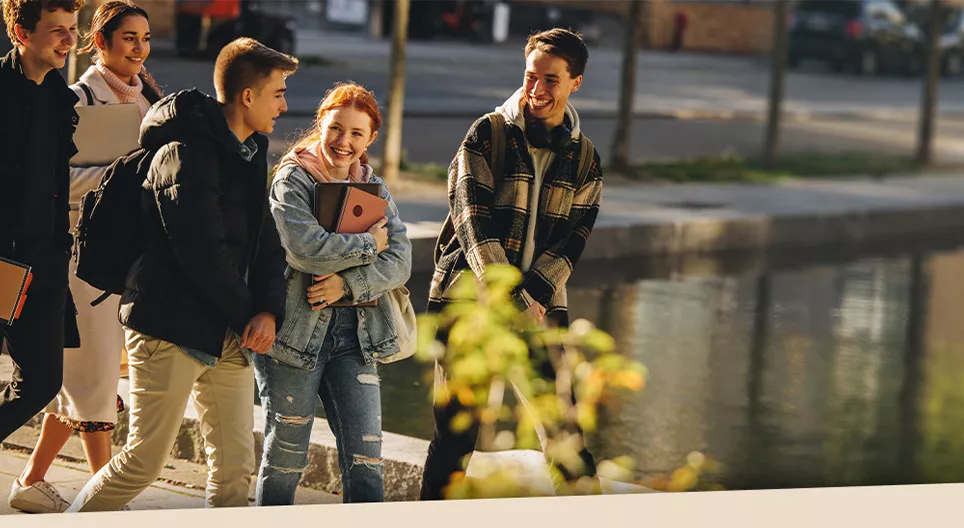 Free will or social pressure?