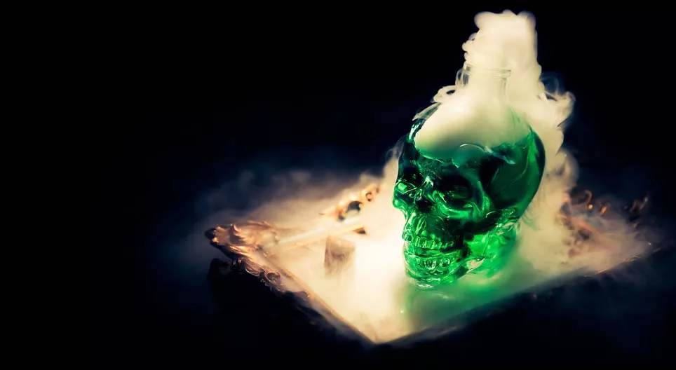 Хими дэх бүх зүйл аюултай юу?