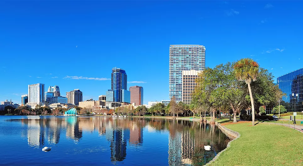 Хотын амьдрал ямар байдаг вэ?