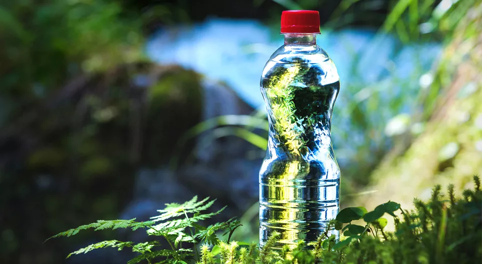 Ус хаанаас ирдэг вэ?