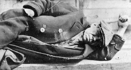 Хар өдрүүдээс хар он жилүүд хүртэл: Их хямрал