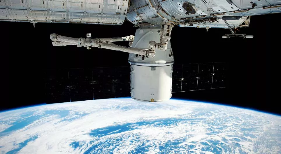 Бид яаж сансар огторгуйг байлдан дагуулсан бэ?