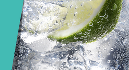 Харанхуйд гэрэлтдэг ус